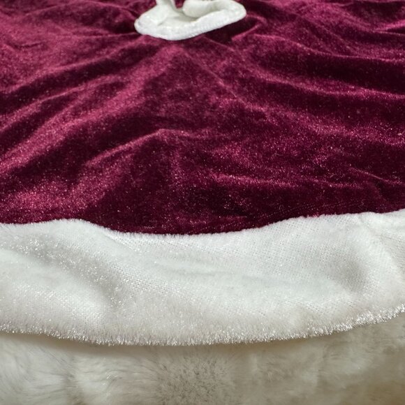 Miniature Christmas Tree Skirt  Burgundy & White Velvet With Hook & Loop Closure - Picture 2 of 6